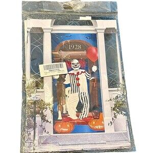 Spooky Creepy Scary Clown Red Ballon Door Cover Haunted House Halloween Prop NIP
